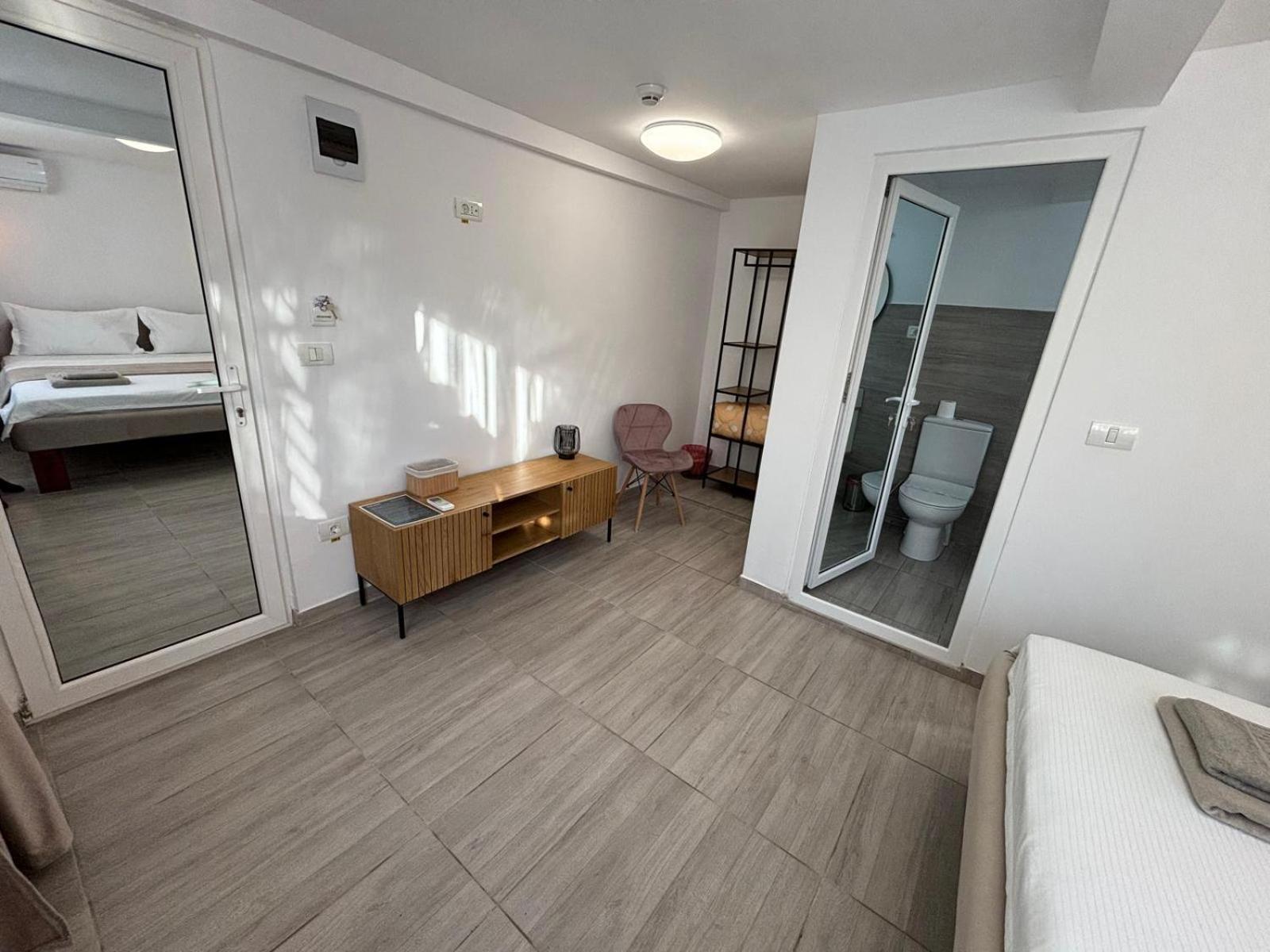 Born By The Sea Hotel Вама Веке Екстериор снимка